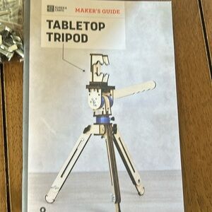 Eureka Kiwi Co Buildable Tabletop Tripod